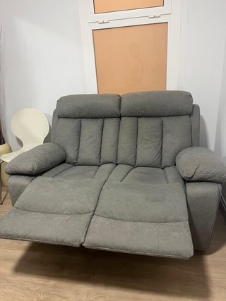 Sofá extensible gris tela