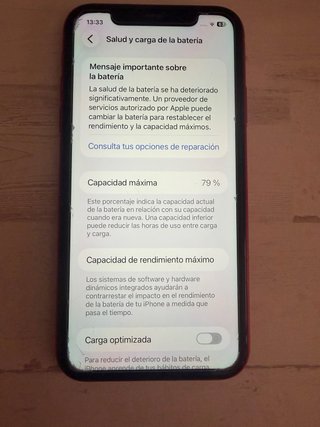 iPhone 11 Rojo