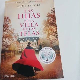 Libros " la villa de las telas"