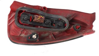 PILOTO TRASERO IZQUIERDO PEUGEOT 306 SW