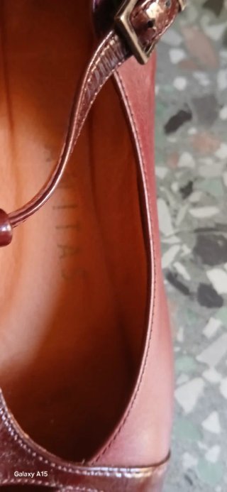 Zapatos Hispanitas rojos T-Strap