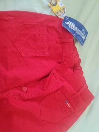 Pantalón niña Mayoral rojo