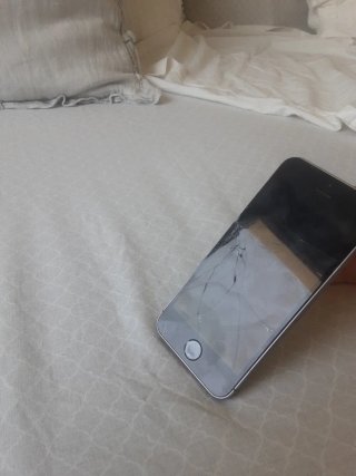 IPhone 5s 12 gb 2013 PARA PIEZAS