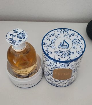Perfume Petra de Lattafa Eau de Parfum 100ml