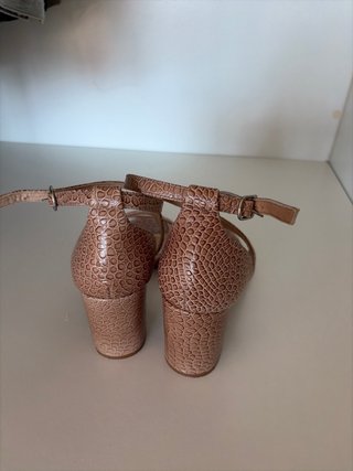 Sandalias Mimao Beige Talla 39