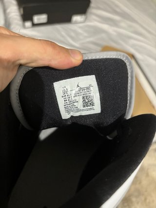 Nike Air Jordan 1 Mid Gris Blanco