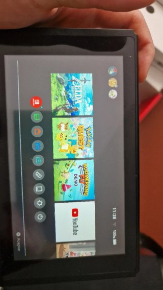 Consola Nintendo Switch Joy-Con Azul y Rojo