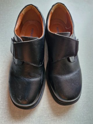Zapatos de vestir negros para niño