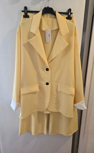 Traje de chaqueta y pantalón
