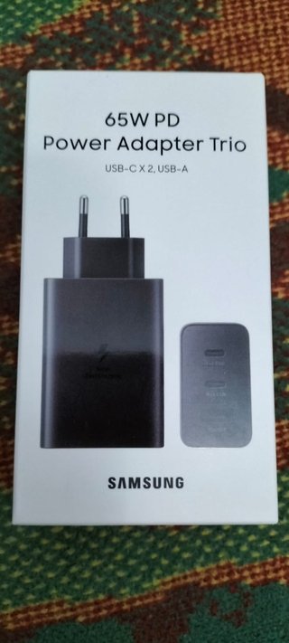 Cargador Samsung 65W PD Power Adapter Trio