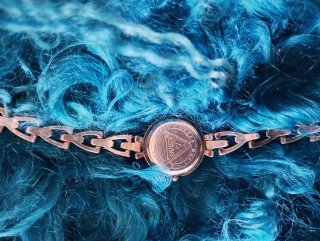 Reloj Guess Vintage Plata y Blanco