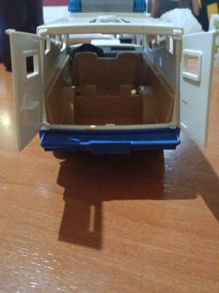 Camión blindado Playmobil con figuras