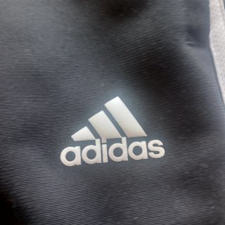 Chándal Adidas Essentials Tiberio