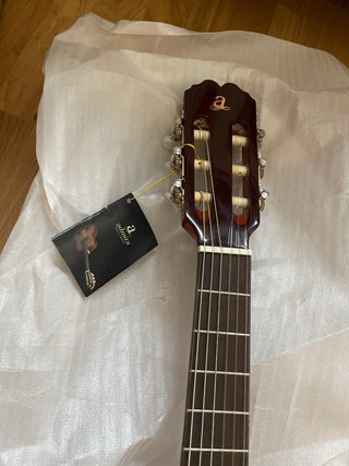 Guitarra Clásica Admira Juanita 3/4