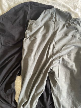 Leggings premamá negros y grises