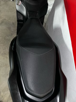 Honda PCX 125cc Scooter Negra matriculada 03/11/25