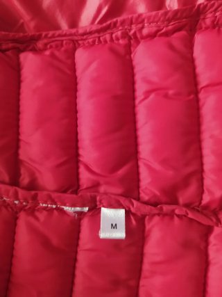 Cazadora acolchada roja talla M mujer