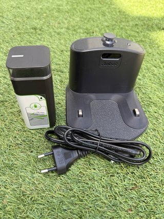 Robot Aspirador Roomba i5 + Base