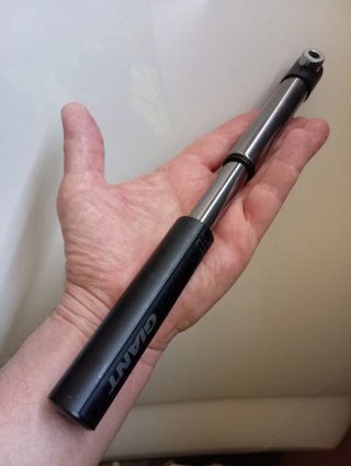 Bomba Giant Control Mini Pro Pocket (En persona)