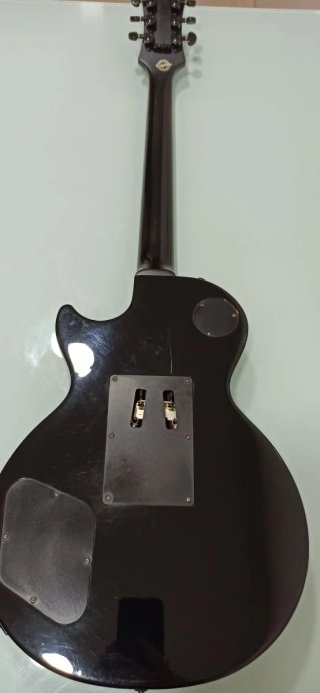 Guitarra Epiphone Les Paul Nightfall Negra