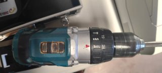 Taladro Atornillador Makita + Cargador + 2 Batería