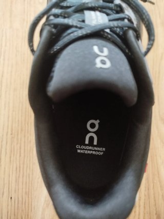 Zapatillas On Cloudrunner Waterproof