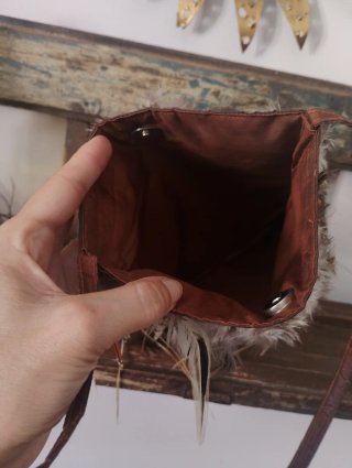 Bolso bandolera de plumas
