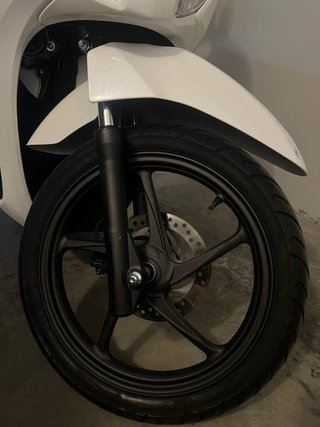 Honda Vision 110 Blanca, Scooter Automática