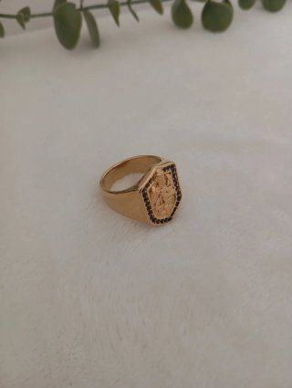 Anillo Hombre Escudo Negro y Dorado