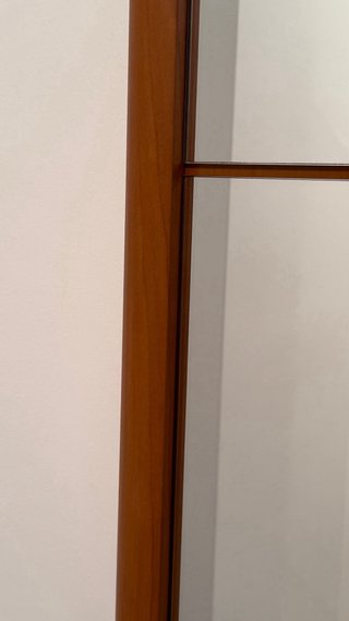 Mueble madera con espejo y cristal