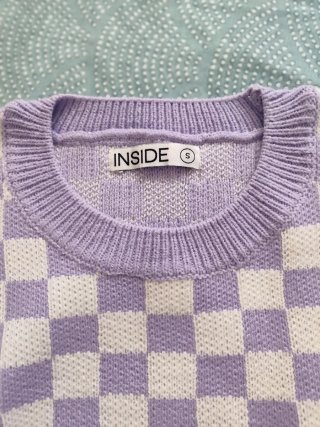 Jersey de punto con un llamativo diseño de cuadros