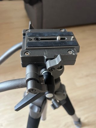 Trípode para cámara con funda