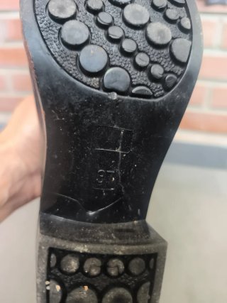 Botas de agua negras con tacón