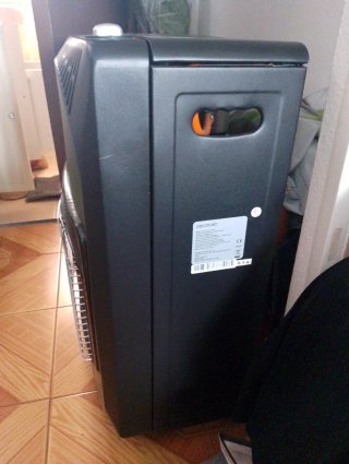 Estufa PLEGABLE de gas Cecotec Ready Warm