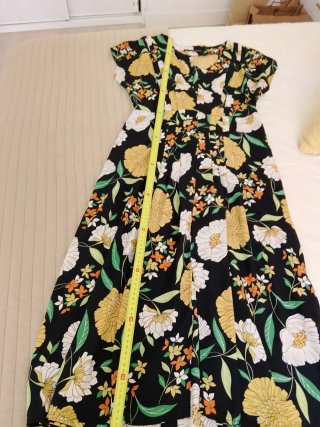 Vestido Sfera flores negro talla L