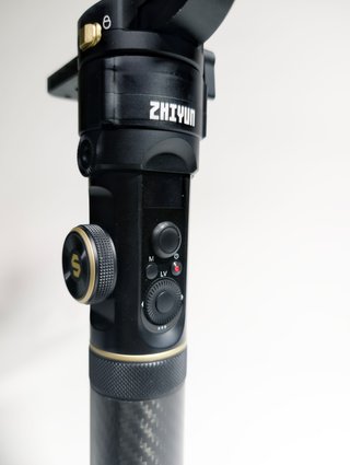 Estabilizador Zhiyun Crane 2S Pro Gimbal