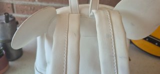 Mochila Blanca Mickey Mouse con purpurina.
