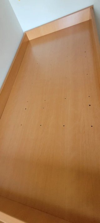 Mueble Cama Madera y Blanco