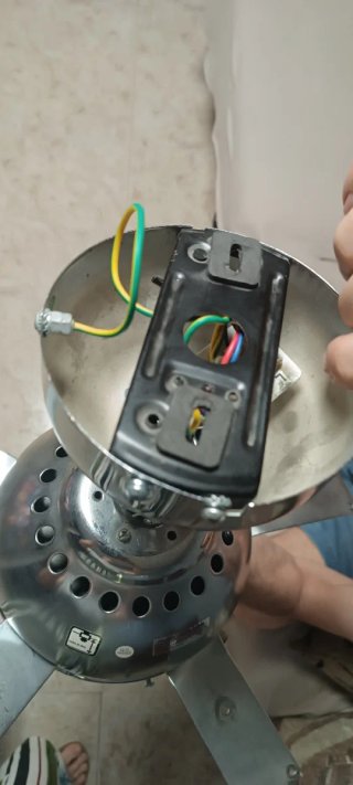 Lampara Ventilador de techo metálico