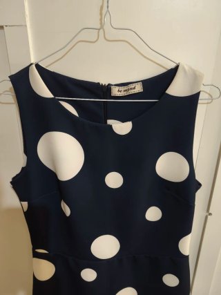 Vestido bolinhas
