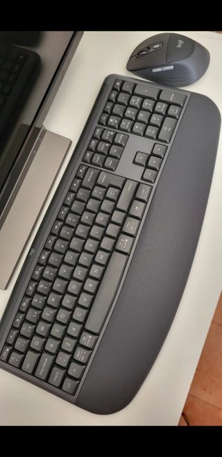 Logitech Signature Comfort Plus MK880
