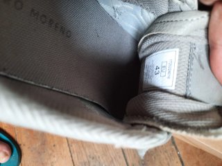 Zapatillas Hombre Grises y Blancas