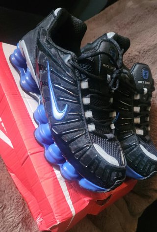 Nike Shox Zapatillas Negras y Azules