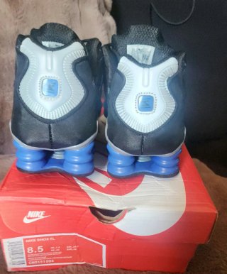 Nike Shox Zapatillas Negras y Azules