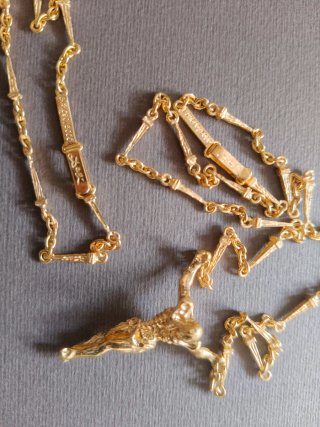 Collar Cristo Salvador Dalí Oro plata
