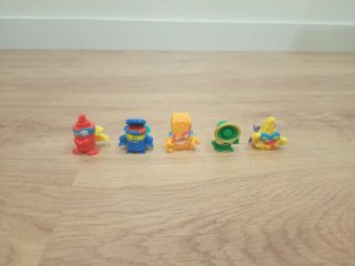 Lote 5 Figuras SuperZings