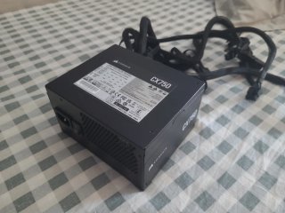 Fuente Alimentación Corsair CX750 750W + cable