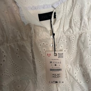 Camiseta blanca bordada tirantes