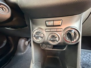 Peugeot 208 2016