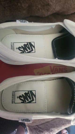 Zapatillas Vans Slip-On Negras y Blancas